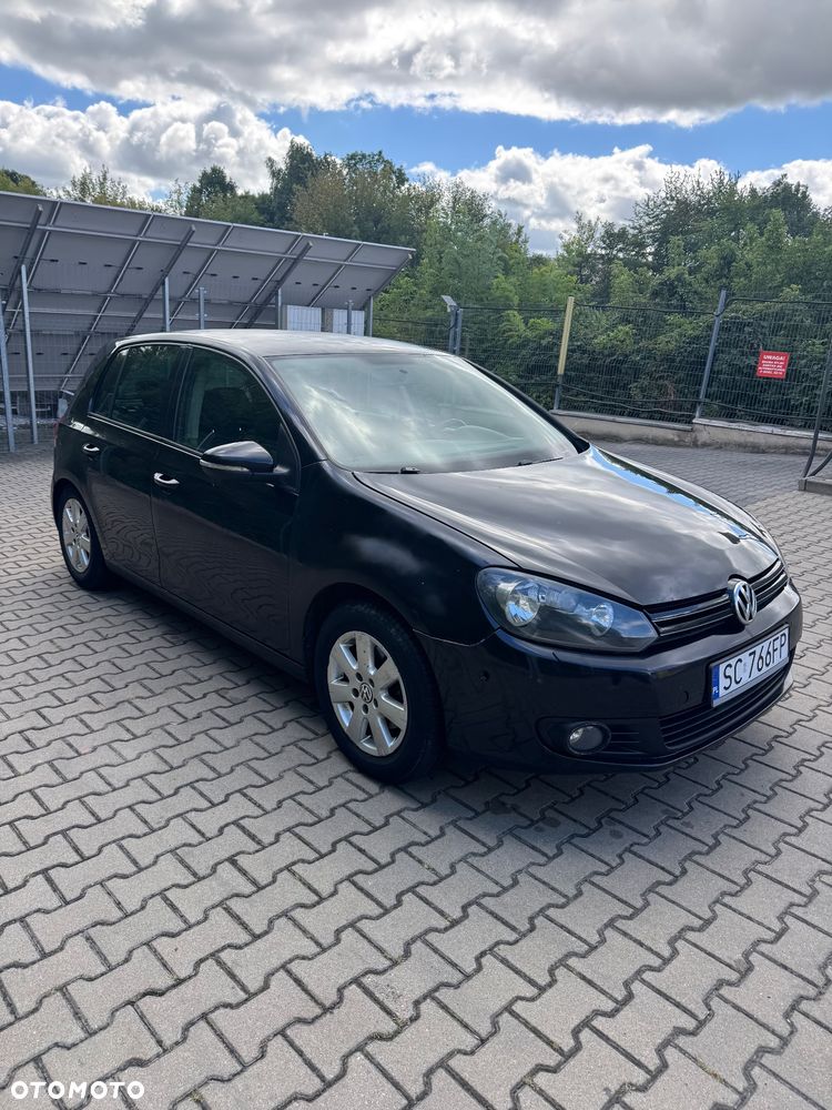 Volkswagen Golf 2010 photo 3