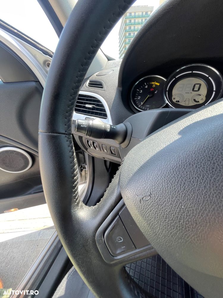 Renault Megane 1.5 dCi Dynamique - 16