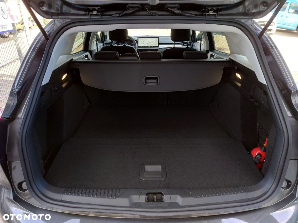 Ford Focus - 32