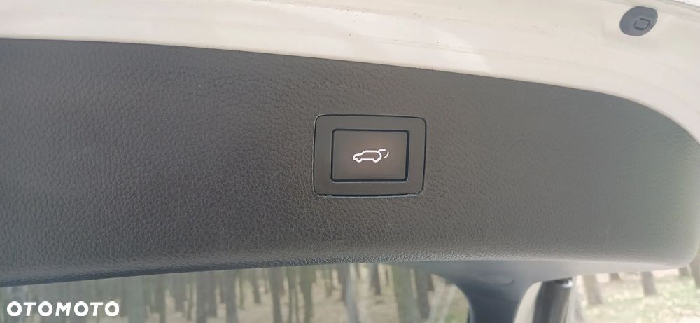 Hyundai i40 i40cw 1.7 CRDi Automatik Fifa World Cup Edition Silver - 33
