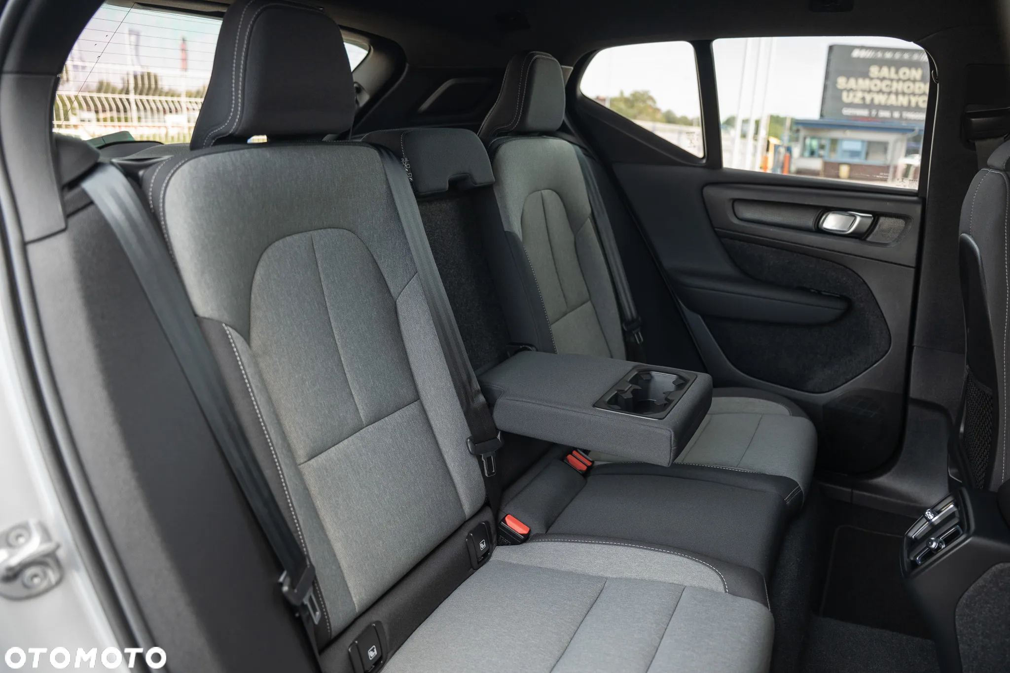 Volvo XC 40 B3 Plus Bright - 35