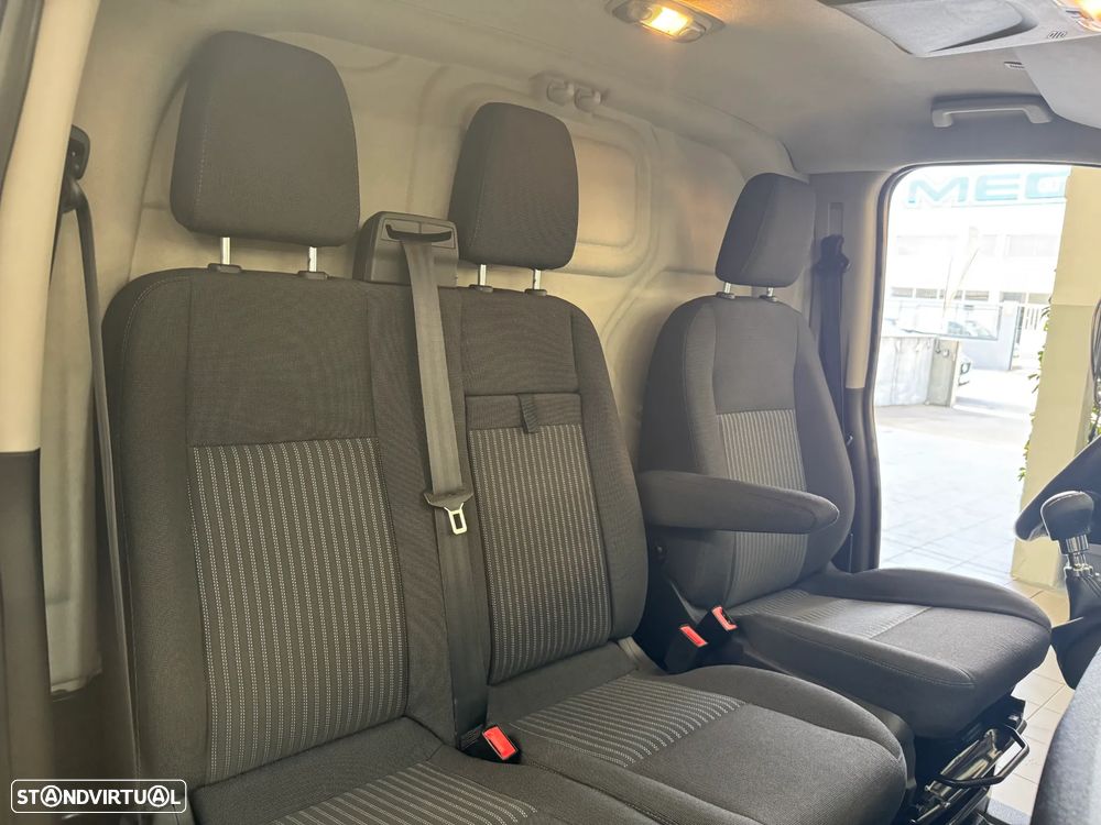 Ford Transit Custom 2.2 - 20