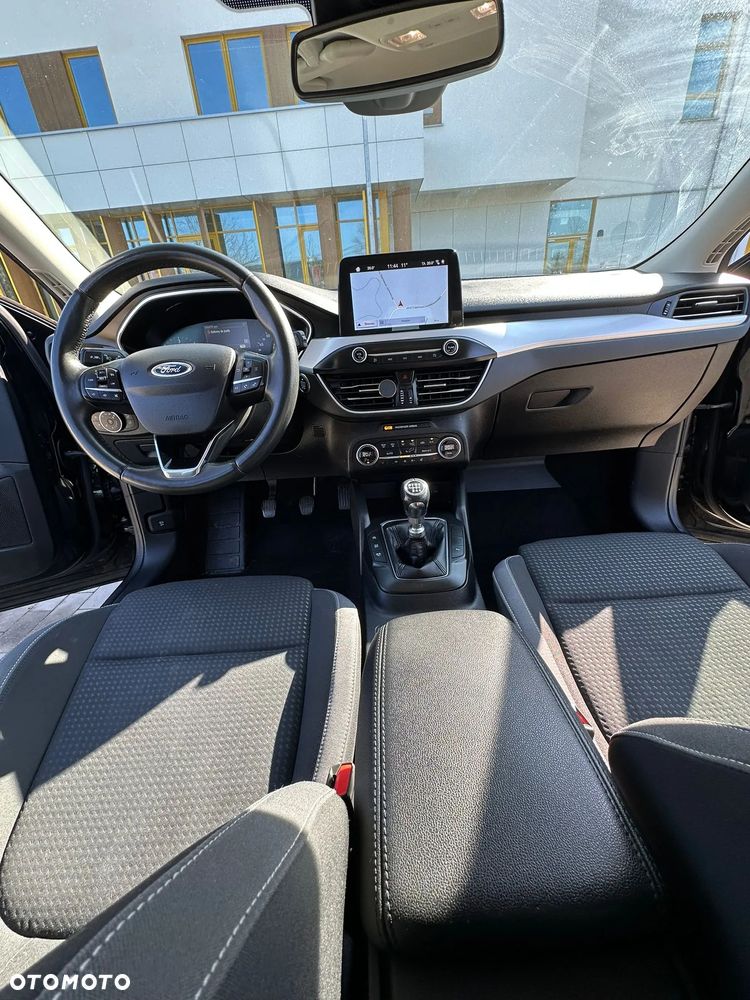 Ford Focus 1.5 EcoBlue STart-Stopp-System TITANIUM - 21