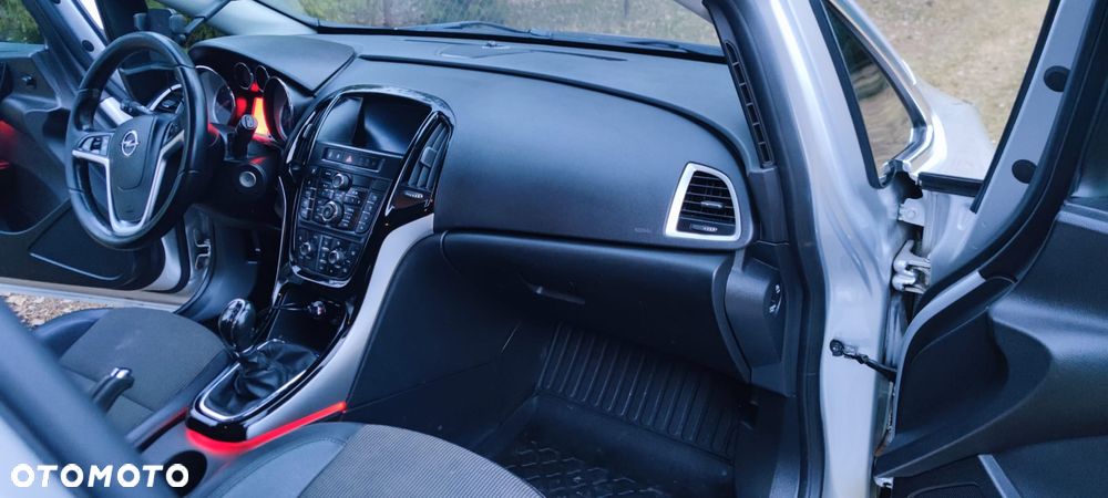 Opel Astra 1.6 CDTI DPF ecoFLEX TourerStart/Stop Edition - 31