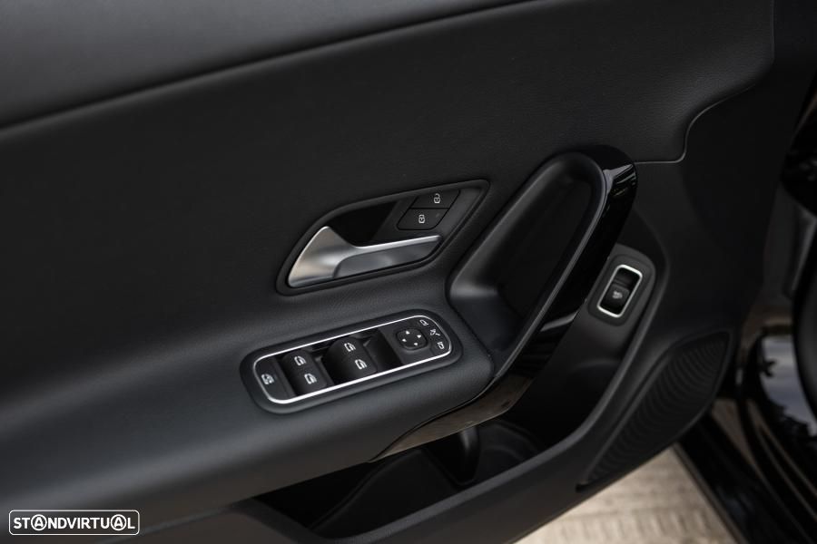 Mercedes-Benz CLA 250 Shooting Brake Progressive Aut. - 37