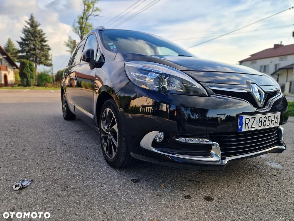 Renault Grand Scenic ENERGY TCe 130 BOSE EDITION - 10