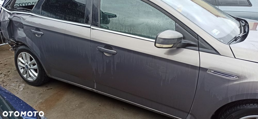 Mondeo MK4 lift z silnikiem diesla 2,0 tdci i skrzynią manualną 6 biegów - 3
