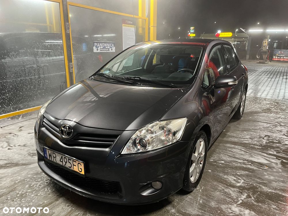 Toyota Auris 1.6 Sol - 3