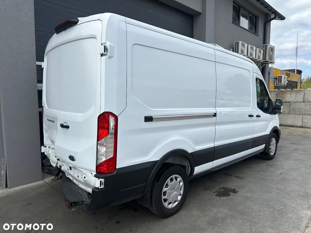 Ford TRANSIT CUSTOM - 4