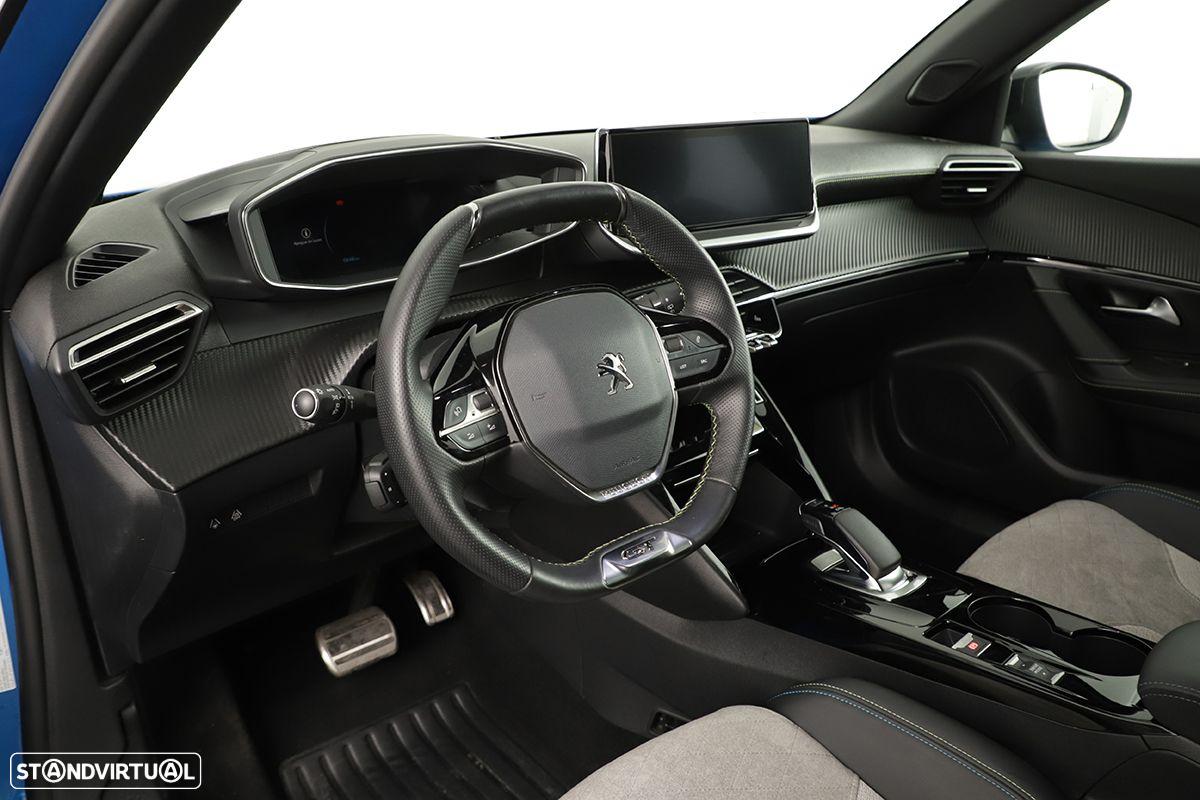 Peugeot e-2008 - 5