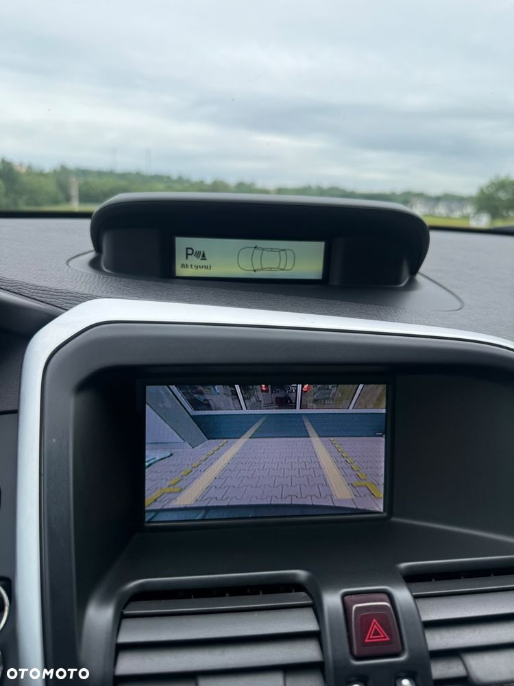 Volvo XC 60 - 10