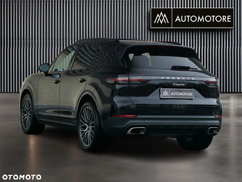 Porsche Cayenne Standard - 8