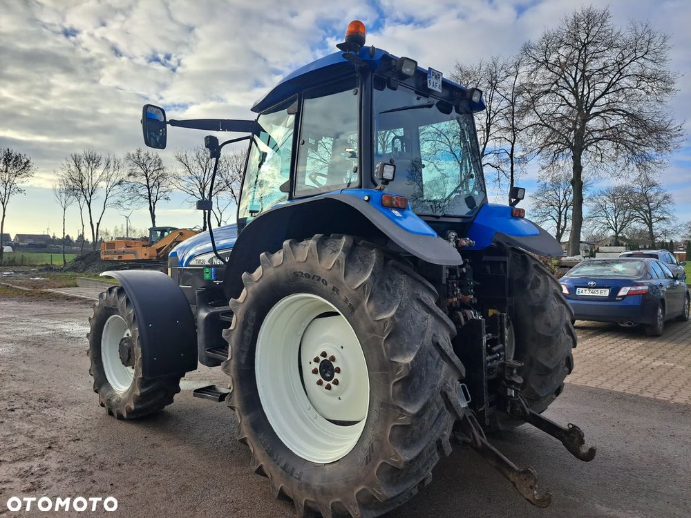 New Holland TM120 - 3