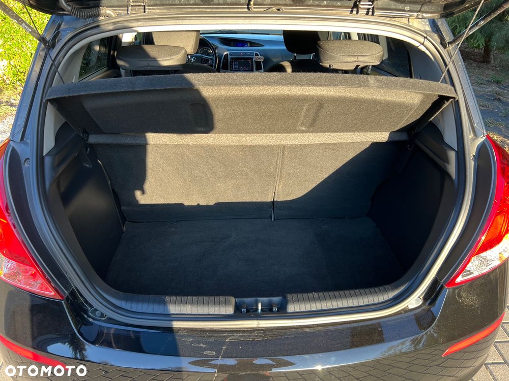 Hyundai i20 1.25 Classic + - 11