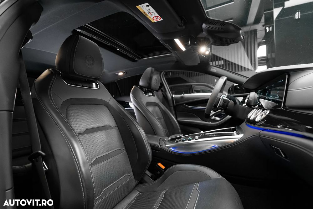 Mercedes-Benz AMG GT 4-door Coupe 63 S 4Matic+ - 35