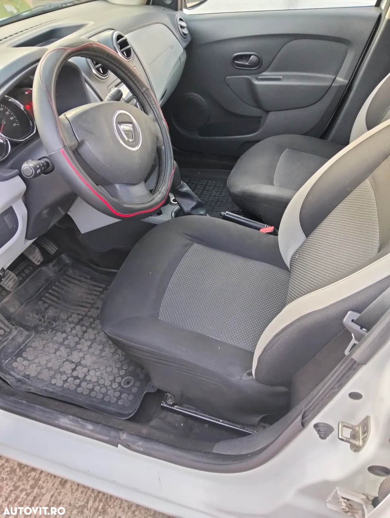 Dacia Logan - 5