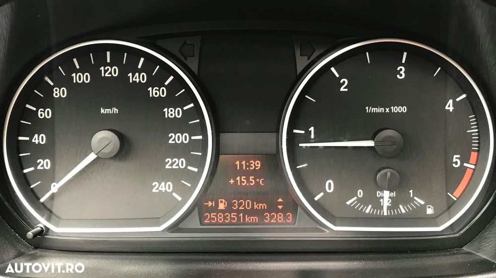 BMW Seria 1 118d Sport Line - 21