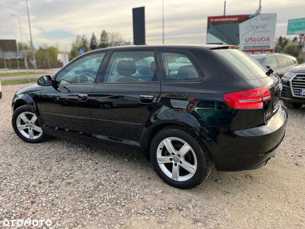 Audi A3 Sportback 1.6 Attraction - 6