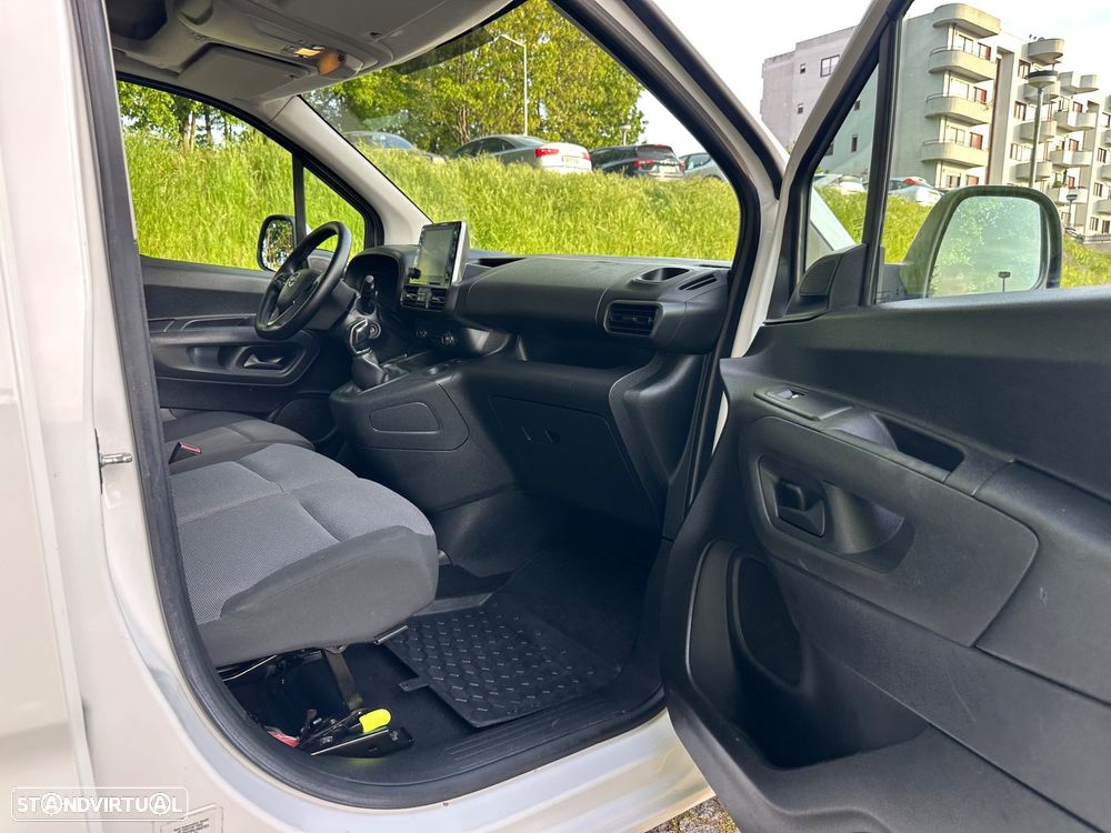 Opel Combo 1.6CDTI - 18
