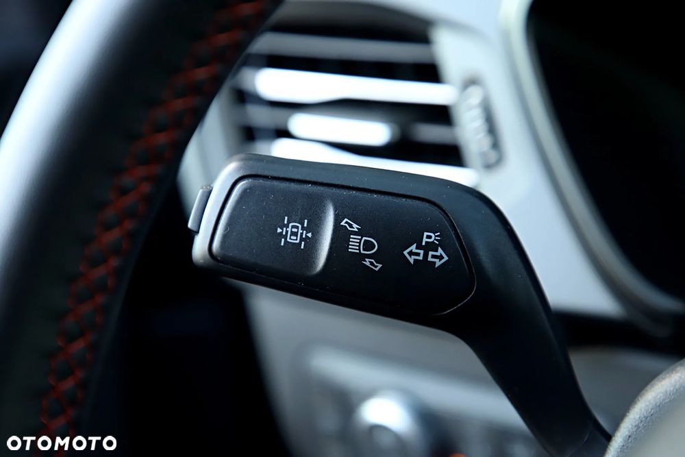 Ford Kuga 2.0 EcoBlue AWD ST-Line X - 29