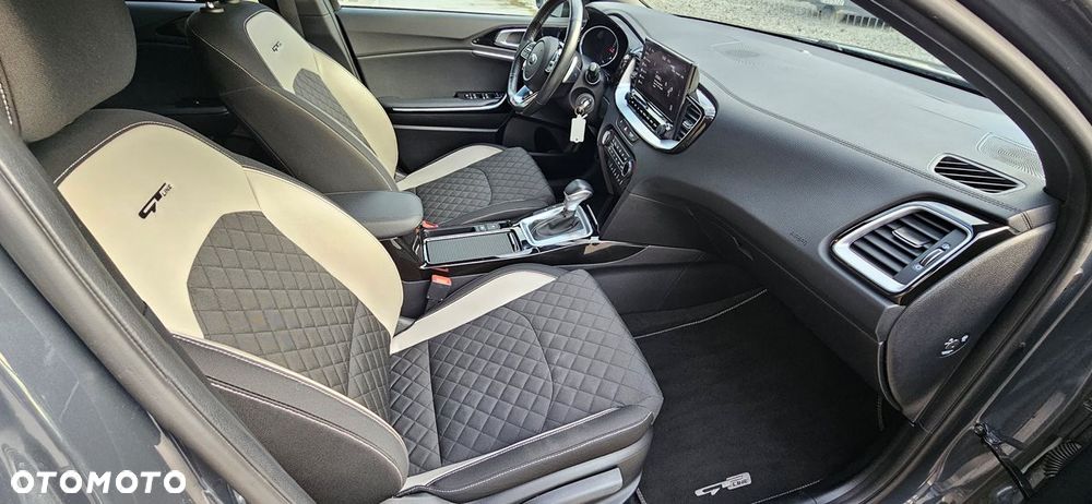 Kia ProCeed 1.6 CRDi DCT7 SCR GT LINE - 8