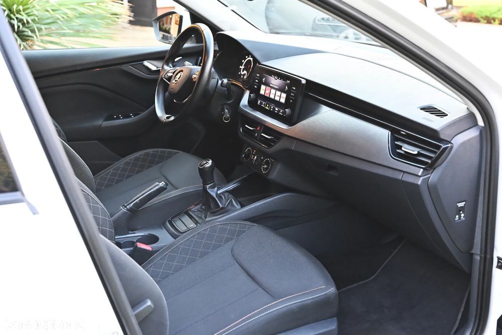 Skoda Kamiq 1.0 TSI Style - 8