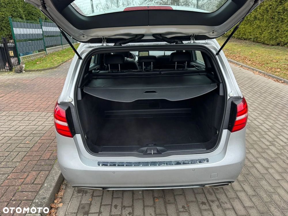Mercedes-Benz Klasa B 250 4Matic 7G-DCT UrbanStyle Edition - 7