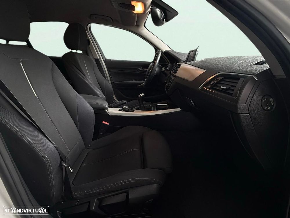 BMW 116 d Line Sport - 16