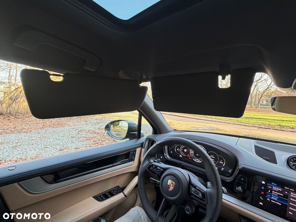 Porsche Cayenne Standard - 29