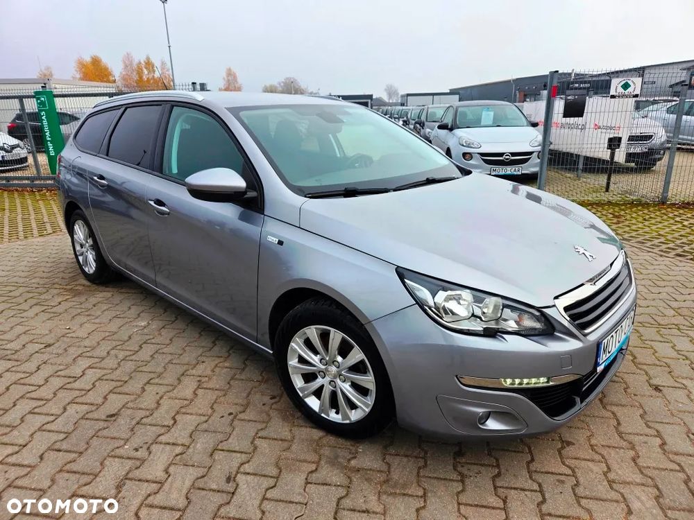 Peugeot 308 1.6 BlueHDi Style S&S - 3