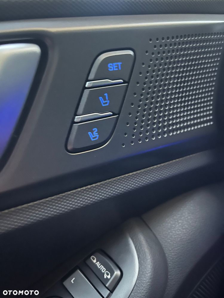 Hyundai IONIQ 1.6 GDI Premium - 18