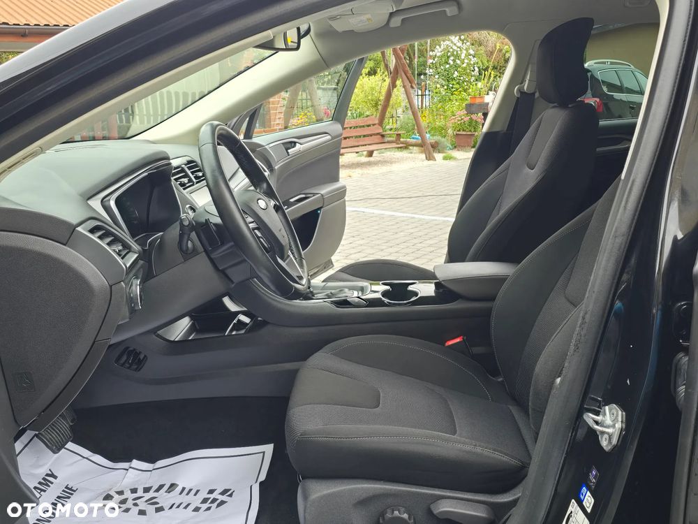 Ford Mondeo 2.0 EcoBoost Titanium S - 32