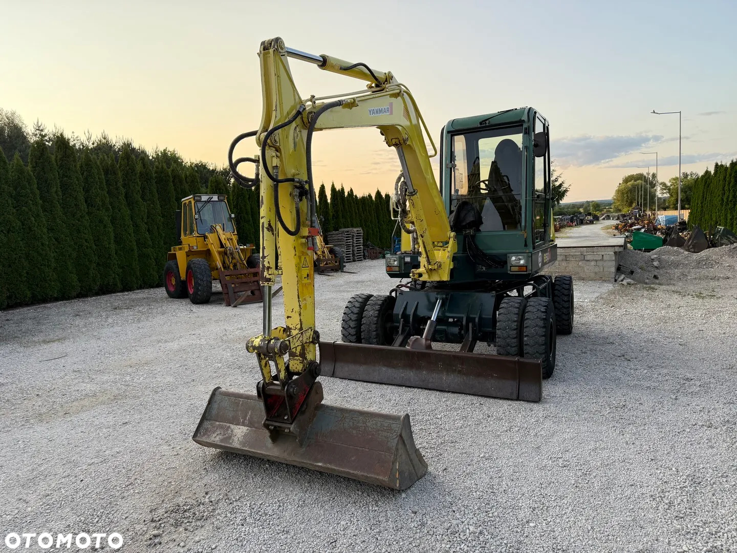 Yanmar B50W KOPARKA KOŁOWA/ 5 TON / MAŁE GABARYTY / BARDZO ZWROTNA / ZADBANA Z NIEMIEC / PIĘKNY STAN / ORYGINAŁ / B 50 W B75 B95 B110 / 70 75 80 90 100 110 / 308 310 / TEREX TW - 13