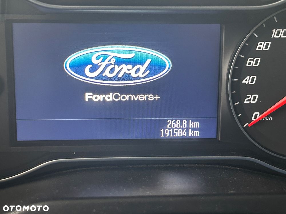 Ford Mondeo - 36
