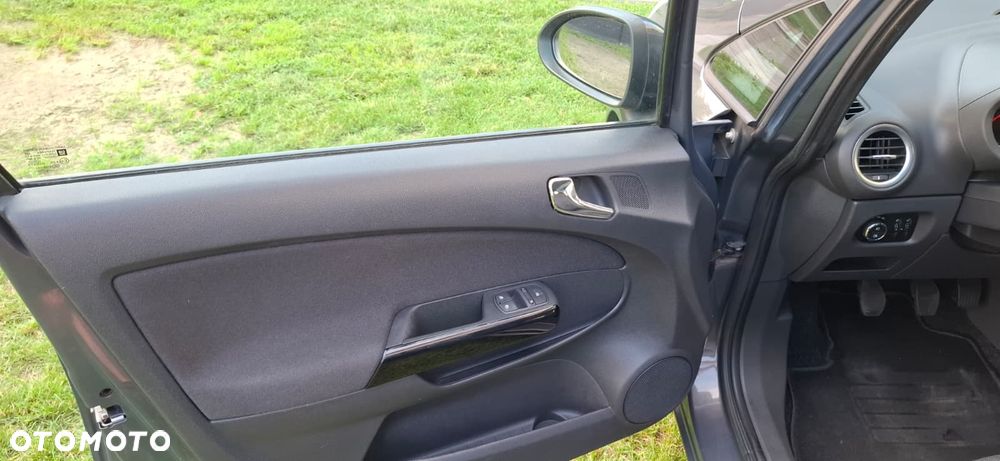 Opel Corsa - 8