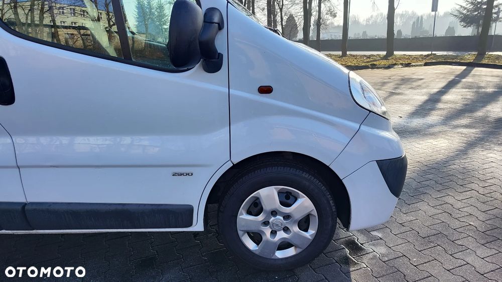 Opel Vivaro - 12