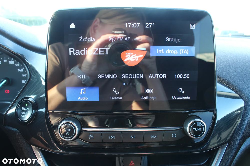 Ford Fiesta 1.0 EcoBoost STart-Stop ST-LINE - 19