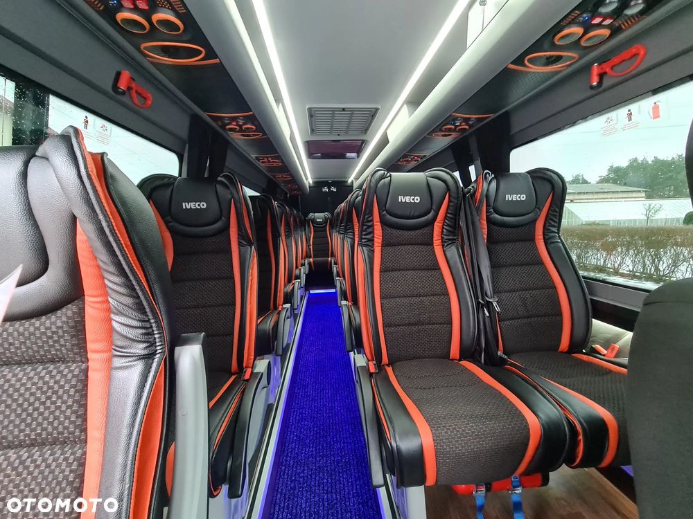 Iveco Daily 50C18 SprintCar - 5