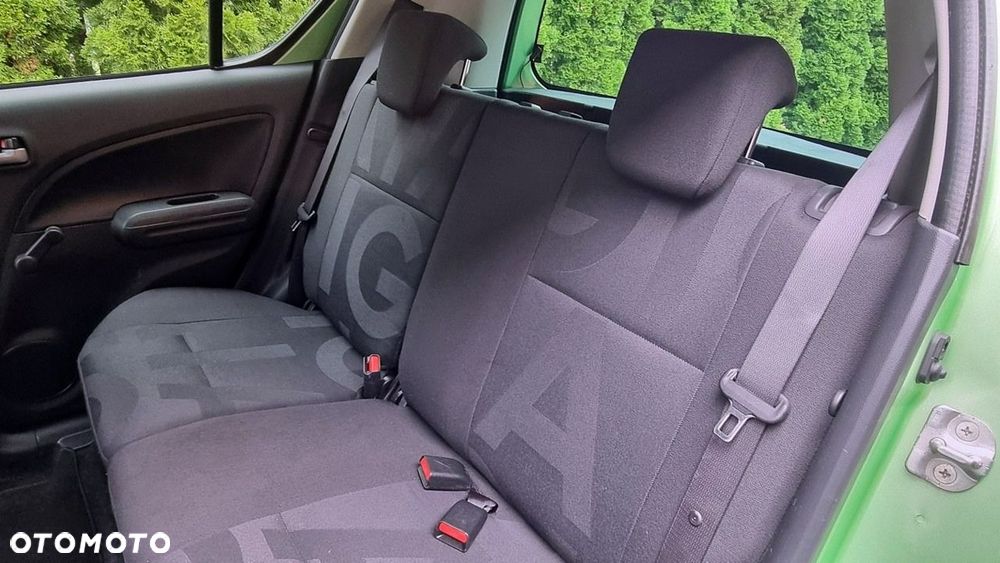 Opel Agila - 17