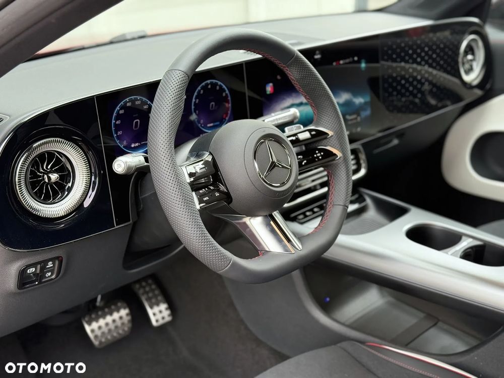Mercedes-Benz CLA - 23