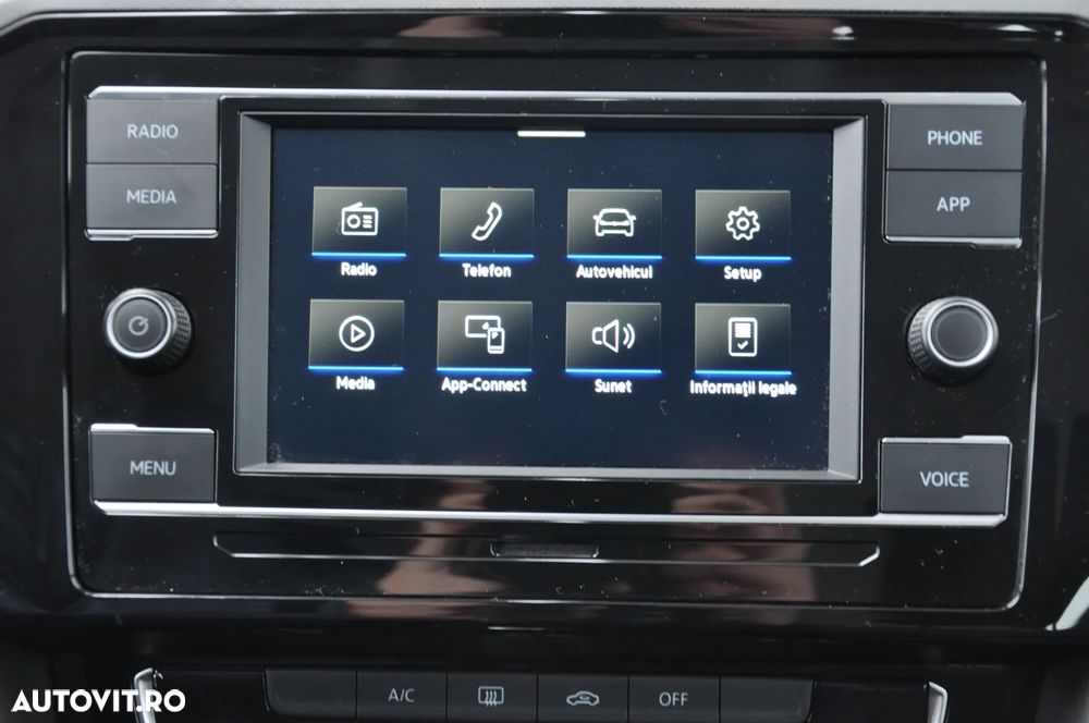 Volkswagen Passat 2.0 TDI DSG Comfortline - 18