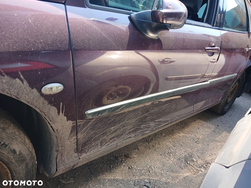 PEUGEOT 407 SW KKC maska pokrywa silnika klapa bagażnika zderzak lampa reflektor pas przedni stop lampy halogeny przeciwmgłowe  odblaski grill atrapa znaczek błotnik błotniki drzwi zbiornik wlew paliwa szyba lusterko - 5