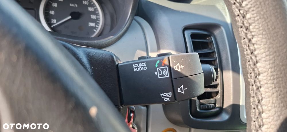 Opel vivaro - 23
