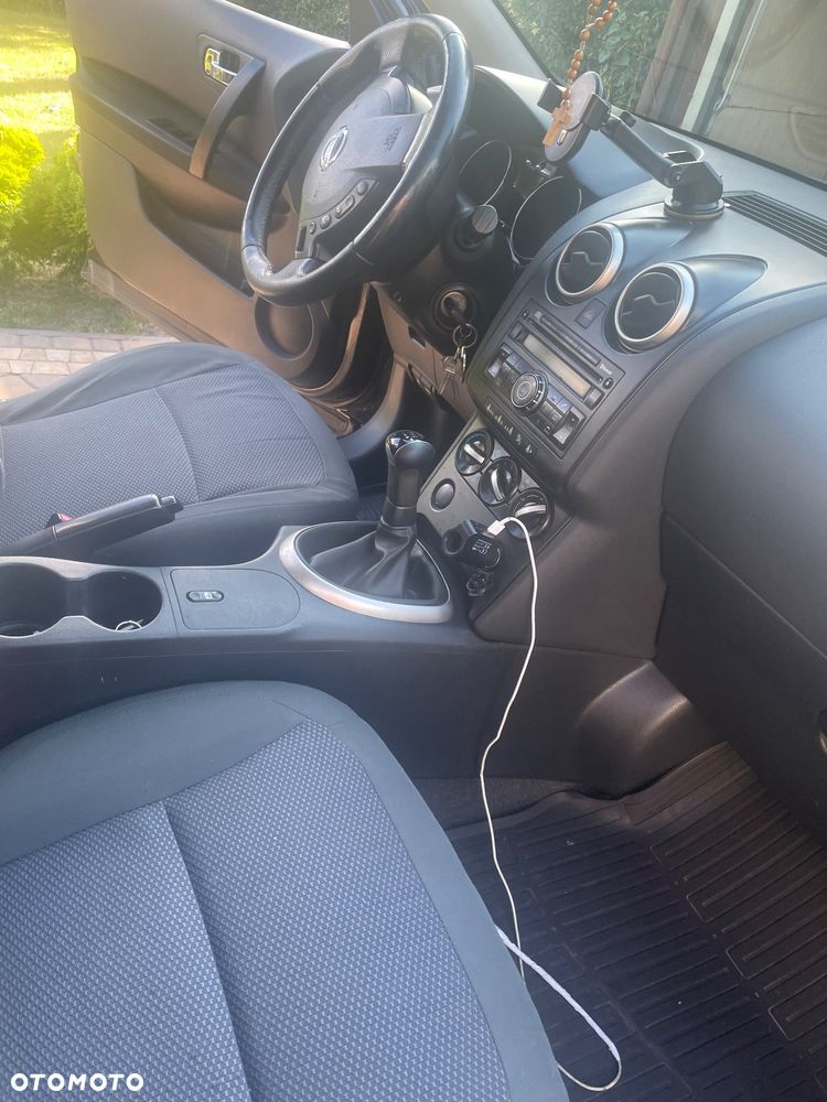 Nissan Qashqai - 4