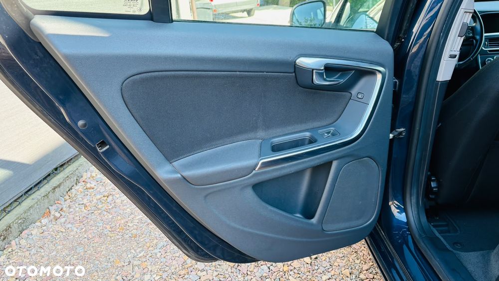 Volvo V60 D2 - 17
