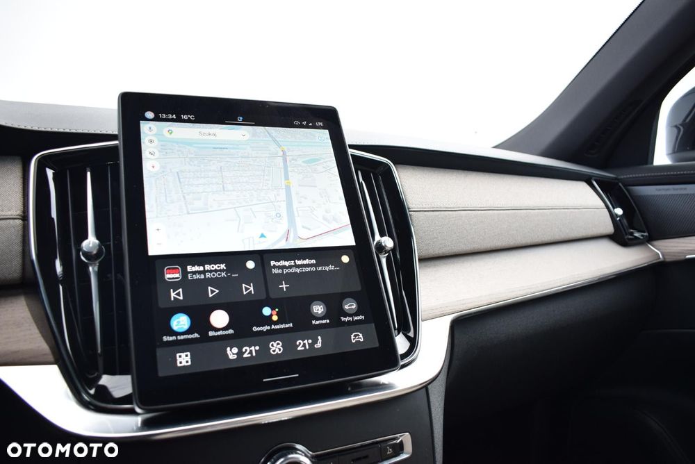 Volvo XC 90 - 25