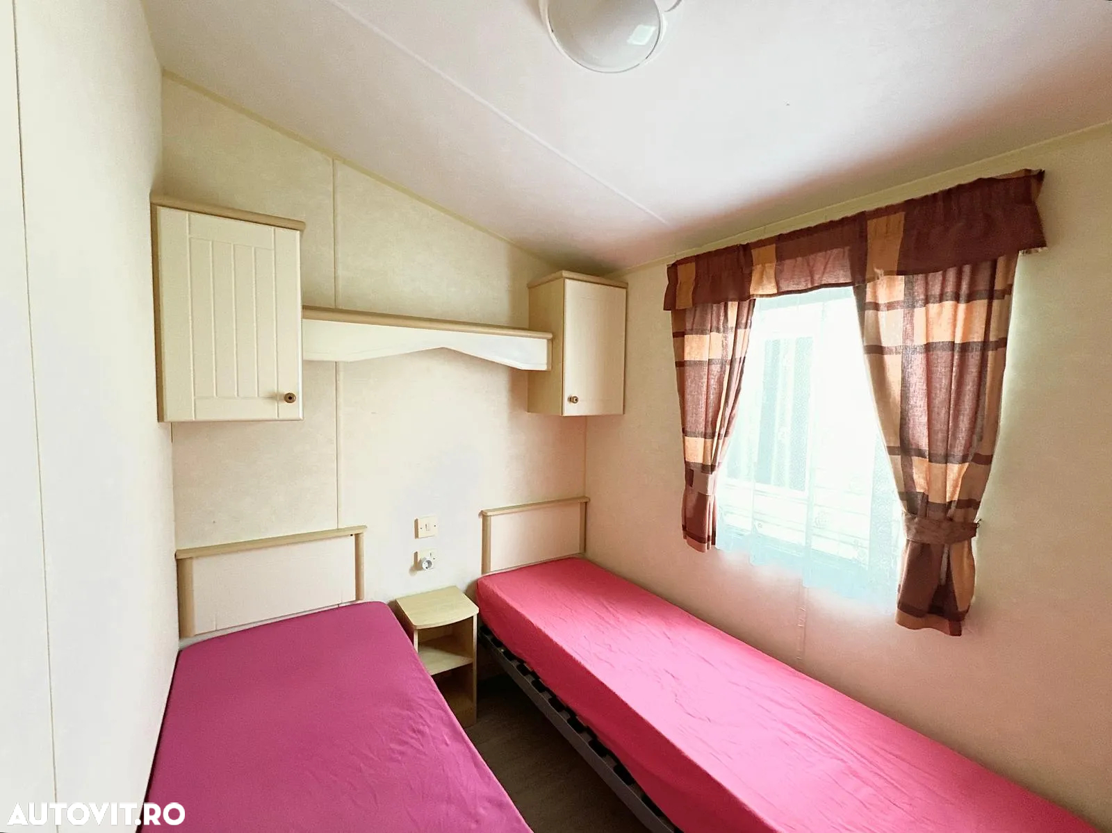 Alta Casă mobilă Richmond CM181 | 11 x 3.7 m | 3 dormitoare și 2 băi - 6