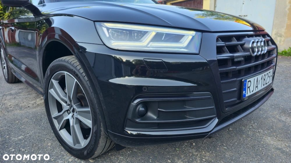 Audi Q5 2.0 TFSI Quattro Design S tronic - 2
