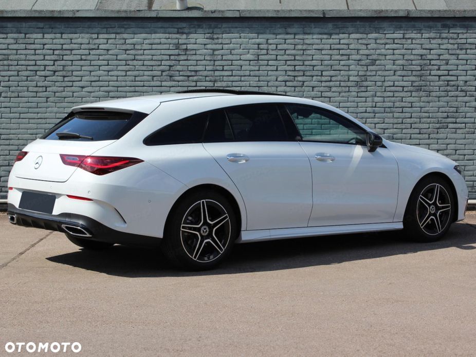 Mercedes-Benz CLA - 5