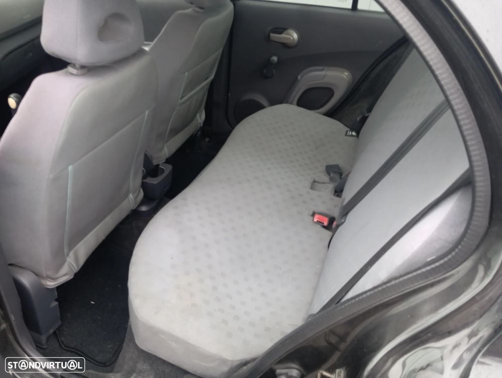 Nissan Micra 1.0 Elegance AC - 5